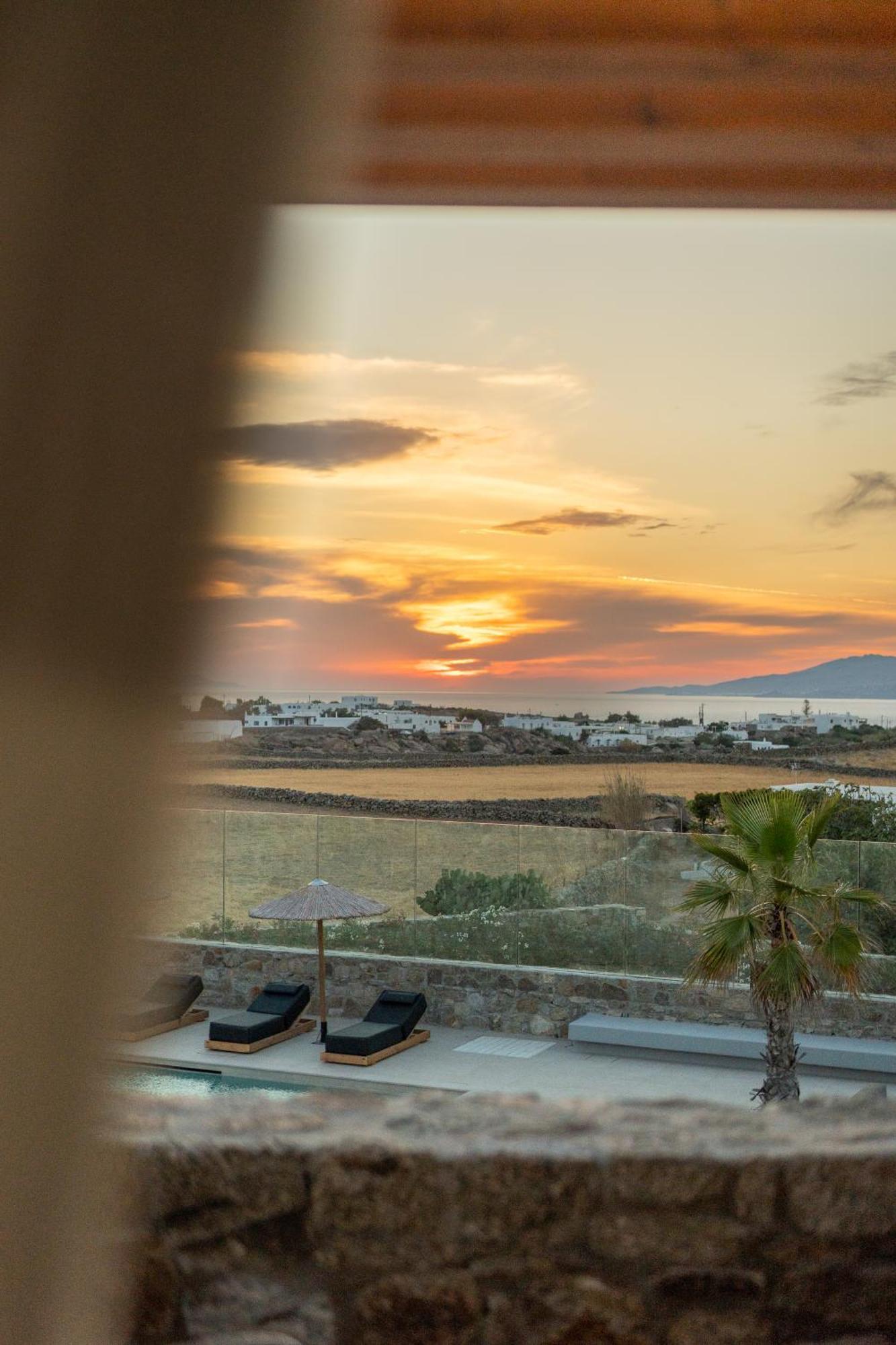 Regency Sunset Suites Mykonos Town Exterior photo