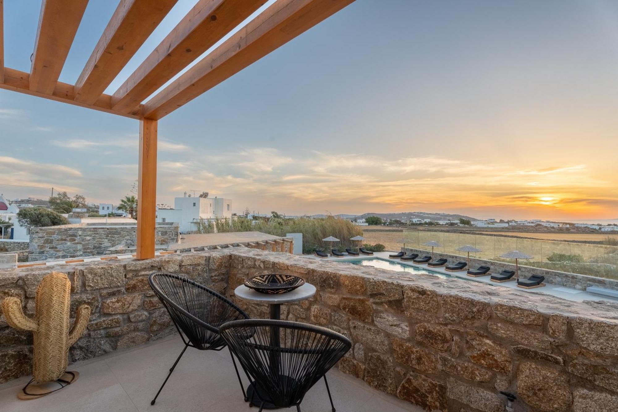 Regency Sunset Suites Mykonos Town Exterior photo